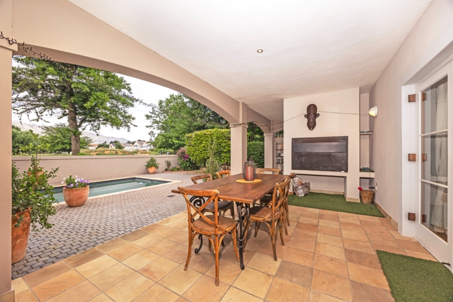 3 Bedroom Property for Sale in Boschenmeer Golf Country Estate Western Cape